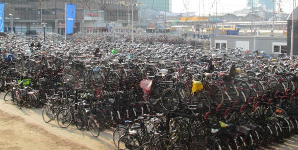 sea of bikes Utrecht